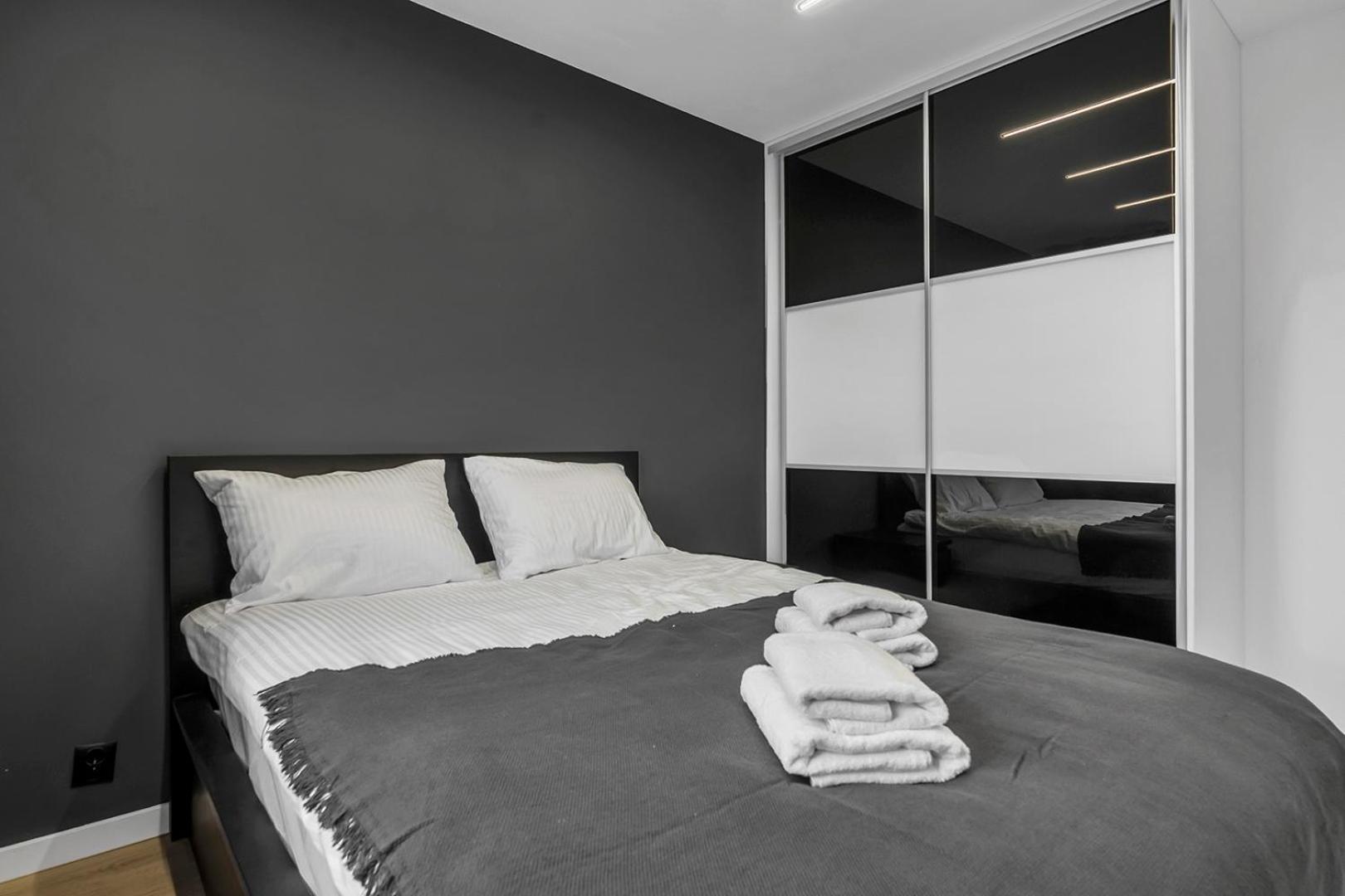 12Th Floor Wola Modern Apartment Varşova Dış mekan fotoğraf
