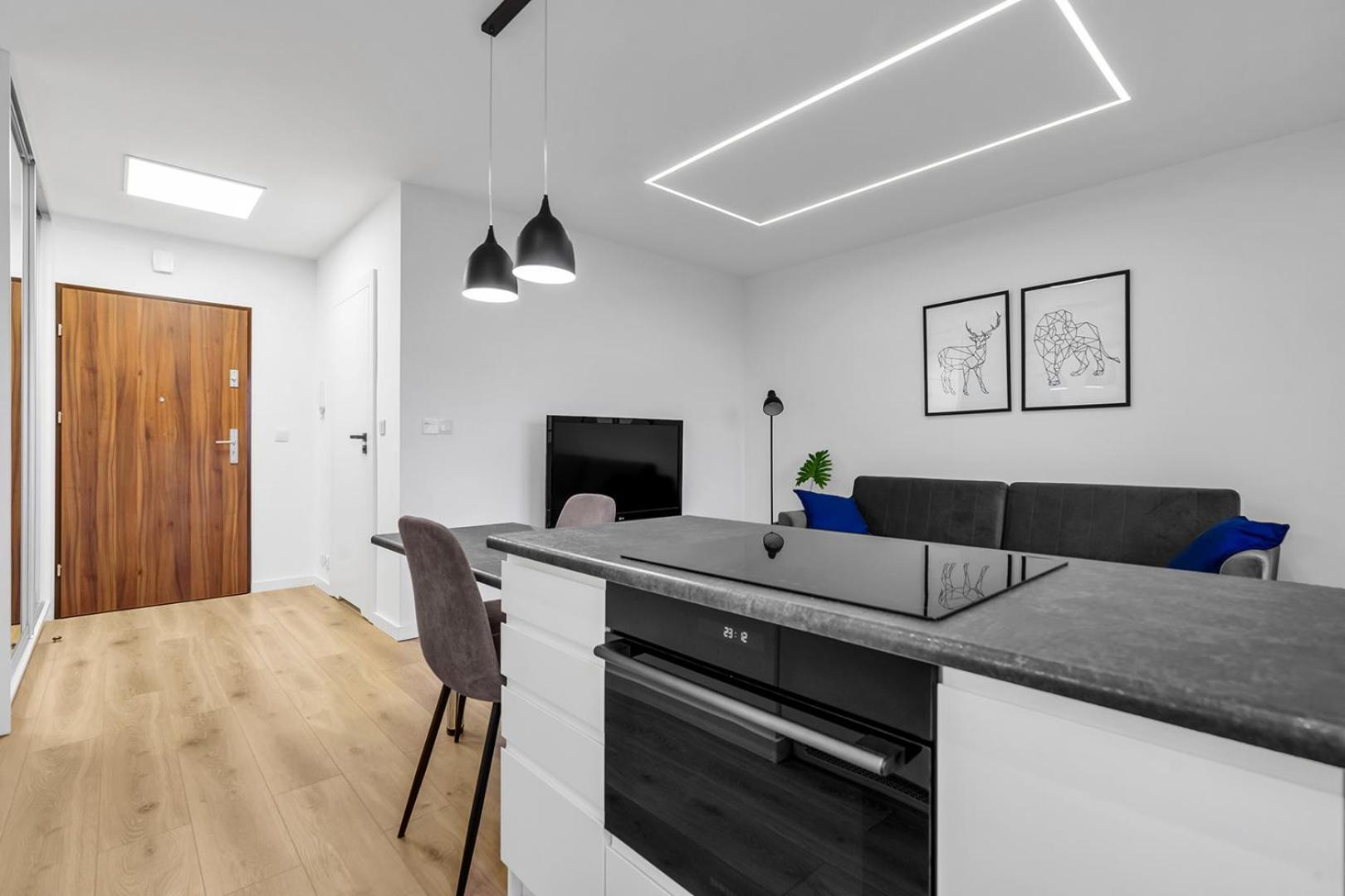 12Th Floor Wola Modern Apartment Varşova Dış mekan fotoğraf